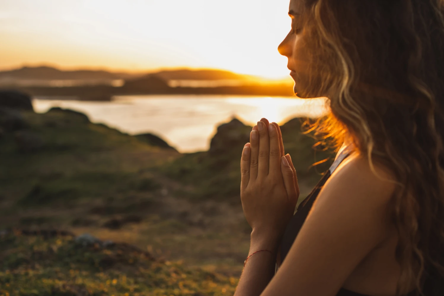 bienfaits du yoga sur le plan spirituel